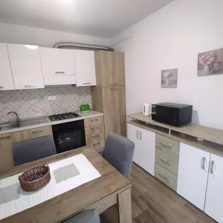 Apartment Aurora Parenzo Kosinozici